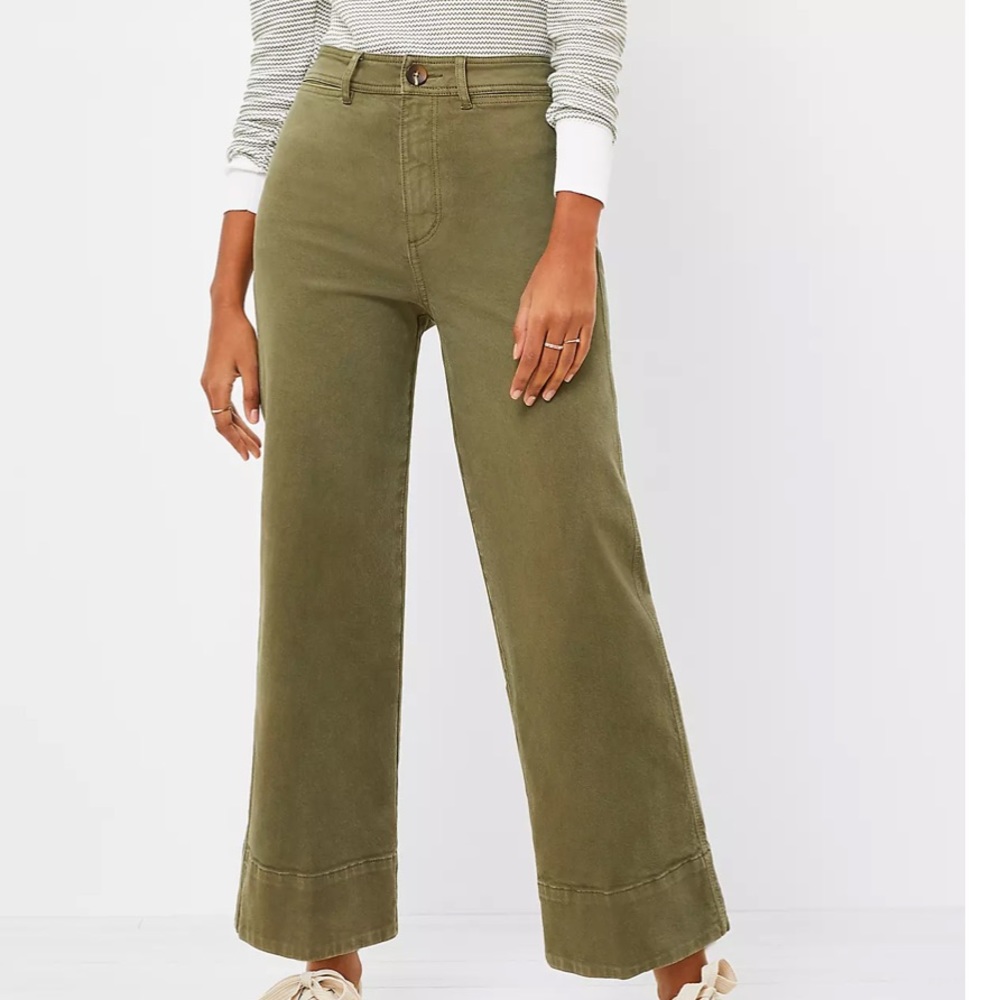 NWT LOFT High Rise Wide Leg Pants, size 6